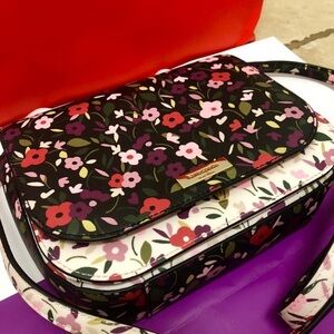 NWOT Kate Spade Laura’s Way Boho Floral Crossbody in Black/Multi (006)